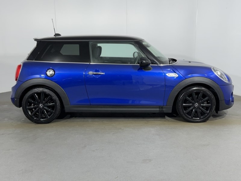 Used MINI Hatch 2019 for sale - 77363442: Photo 3