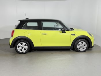 Used MINI Hatch 2023 for sale - 78581608: Photo