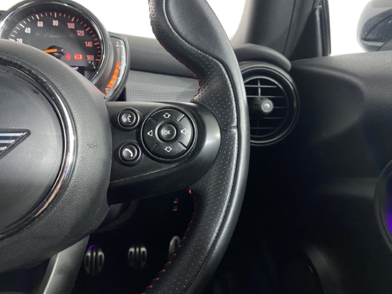 Used MINI Hatch 2020 for sale - 76982384: Photo 19