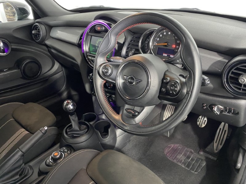 Used MINI Hatch 2020 for sale - 76982384: Photo 6