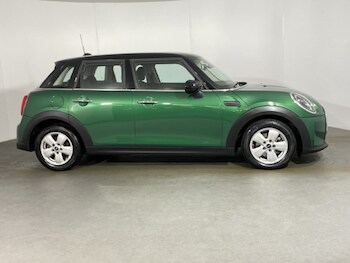 Used MINI Hatch 2023 for sale - 77195337: Photo