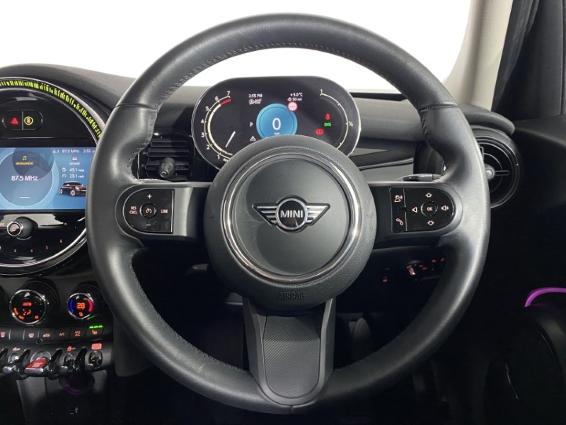 Used MINI Hatch 2023 for sale - 77195337: Photo 5