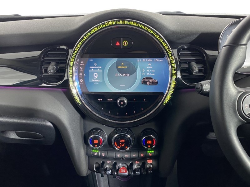 Used MINI Hatch 2023 for sale - 77195337: Photo 8