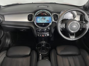 Used MINI Convertible 2023 for sale - 76981684: Photo