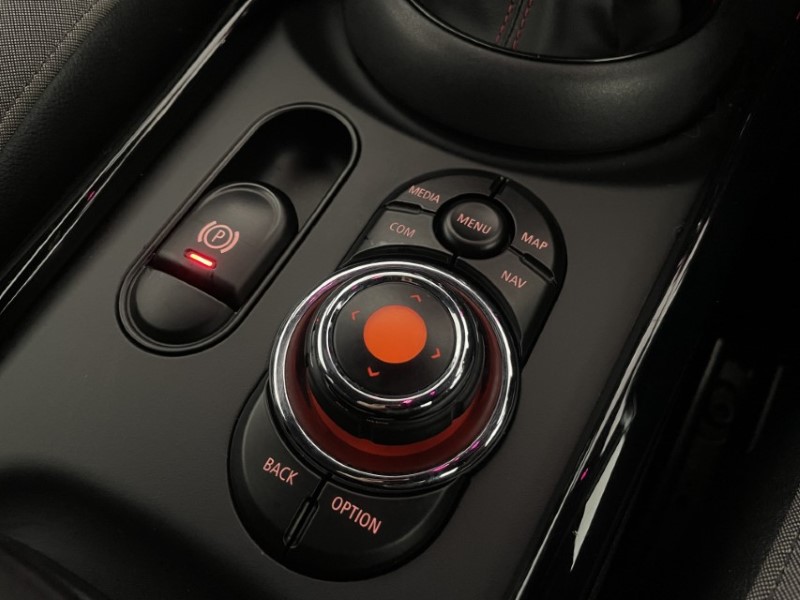 Used MINI Clubman 2019 for sale - 76982370: Photo 21