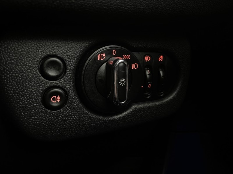 Used MINI Clubman 2019 for sale - 76982370: Photo 23