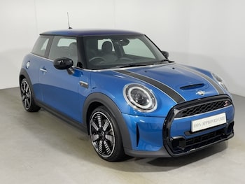 Used MINI Hatch 2022 for sale - 76981535: Photo