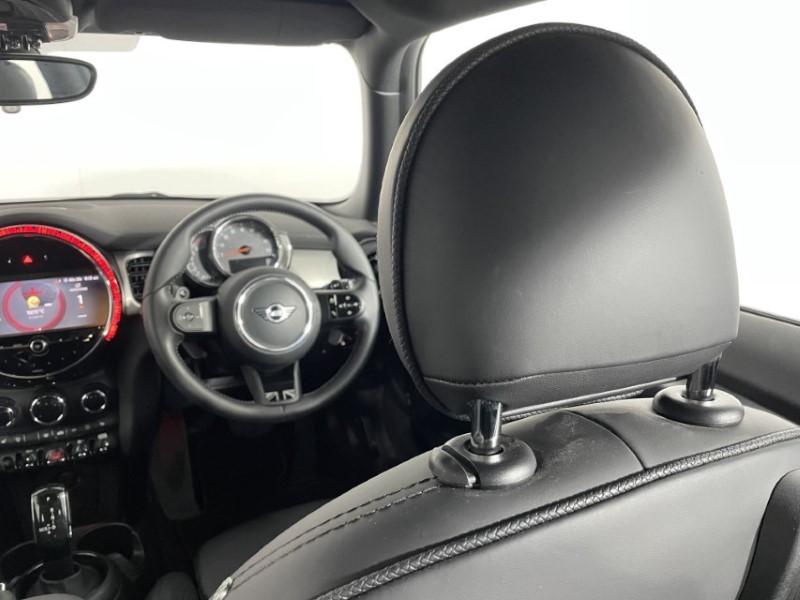 Used MINI Hatch 2022 for sale - 76981535: Photo 30