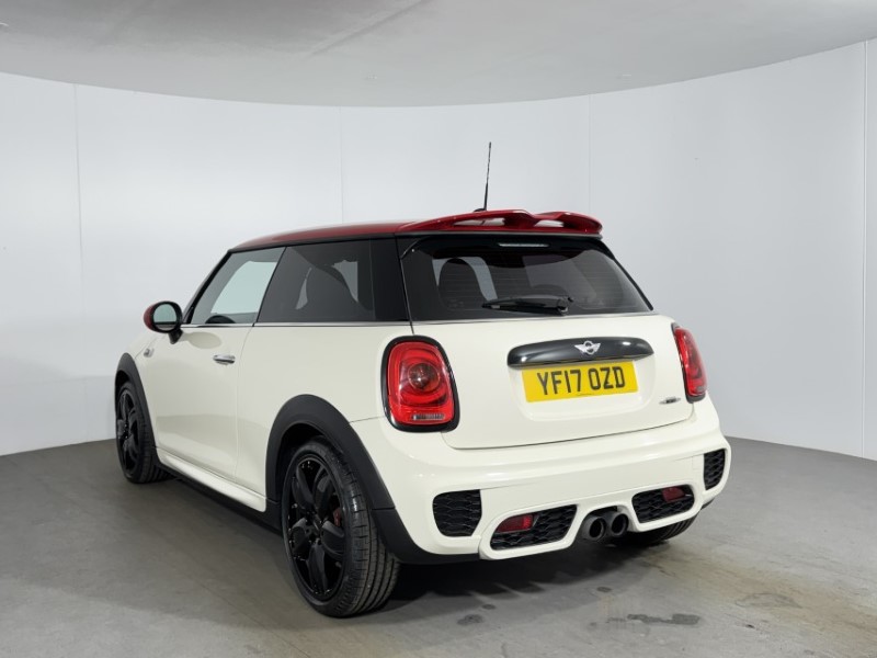 Used MINI Hatch 2017 for sale - 78212085: Photo 2