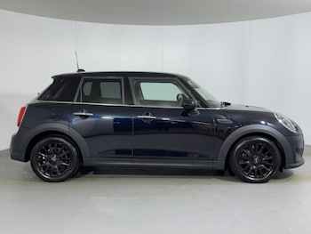 Used MINI Hatch 2024 for sale - 79067208: Photo