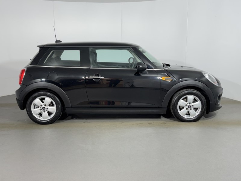 Used MINI Hatch 2017 for sale - 77124136: Photo 3