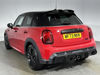 Used MINI Hatch 2024 for sale - 77903463: Photo