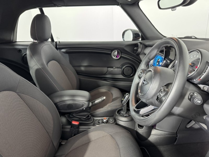 Used MINI Convertible 2020 for sale - 77581475: Photo 11