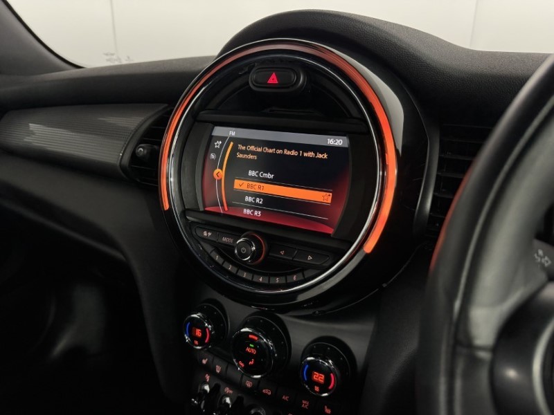 Used MINI Convertible 2020 for sale - 77581475: Photo 26