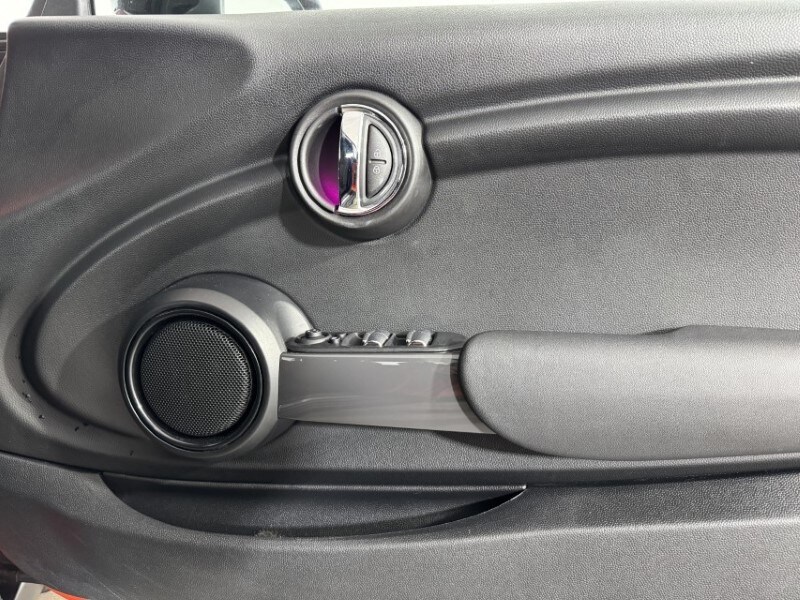 Used MINI Convertible 2020 for sale - 77581475: Photo 34