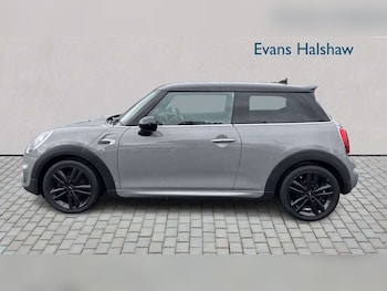 Used MINI Hatch 2018 for sale - 78744019: Photo