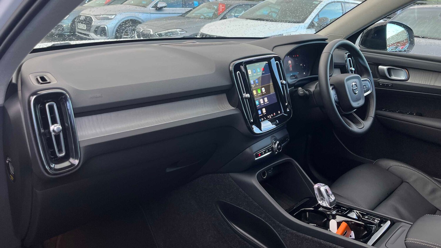 Used Volvo XC40 2025 for sale - 77862273: Photo 13