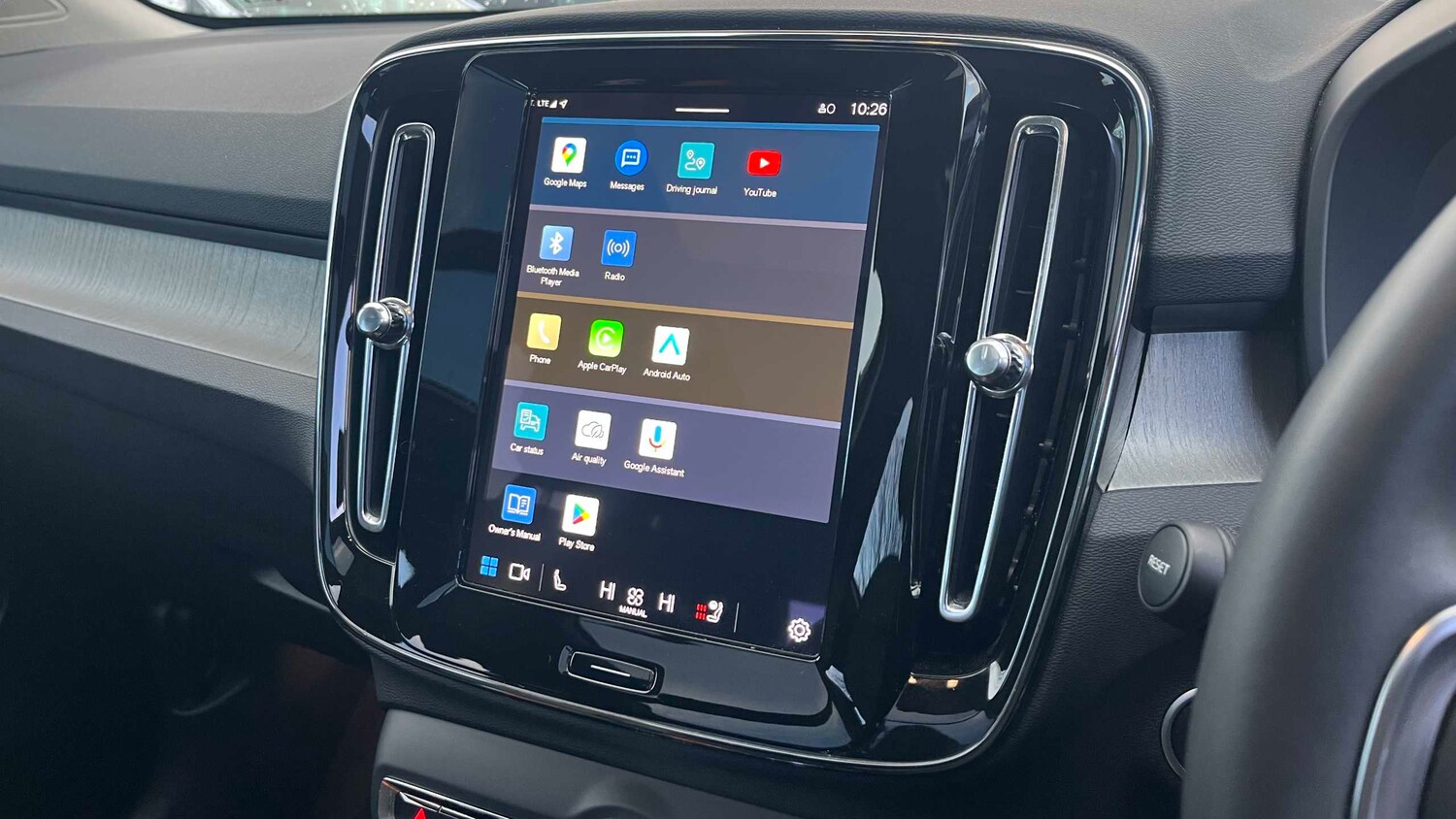 Used Volvo XC40 2025 for sale - 77862273: Photo 16