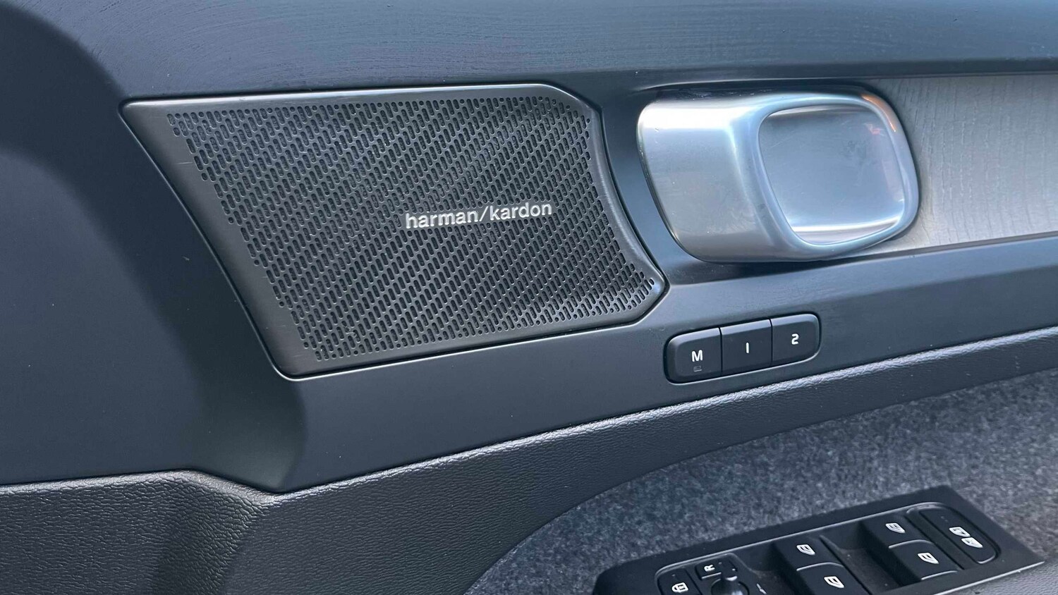 Used Volvo XC40 2025 for sale - 77862273: Photo 19