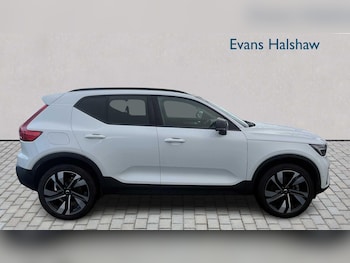 Used Volvo XC40 2025 for sale - 77862273: Photo