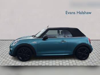 Used MINI Convertible 2018 for sale - 79660491: Photo