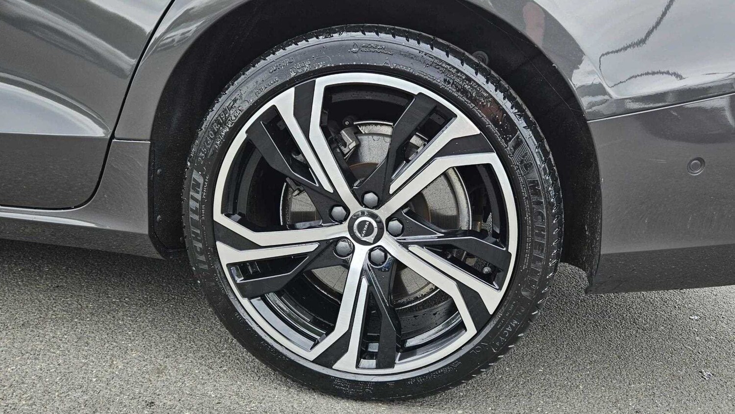 Used Volvo S60 2023 for sale - 77858177: Photo 11