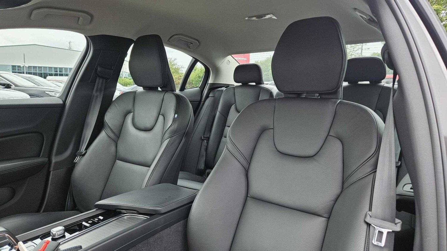 Used Volvo S60 2023 for sale - 77858177: Photo 26