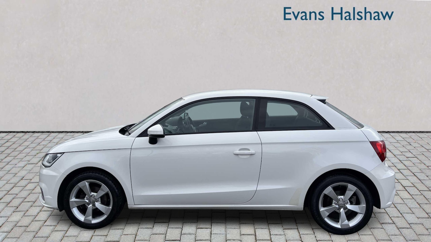 Used Audi A1 for sale - 77857682: Photo 3