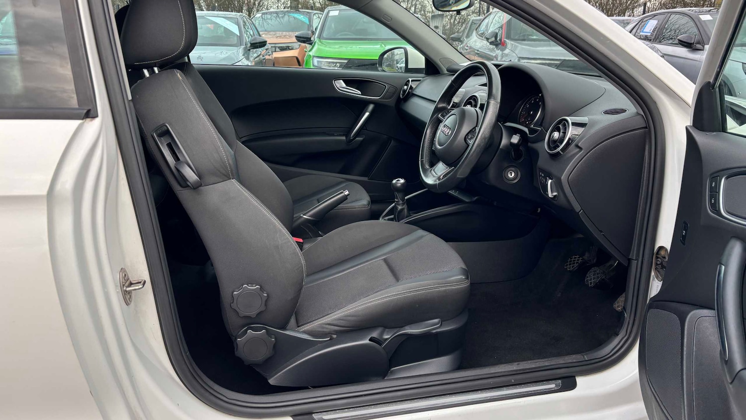 Used Audi A1 for sale - 77857682: Photo 8