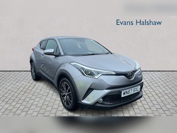 Used Toyota C-HR 2017 for sale - 77860434: Photo