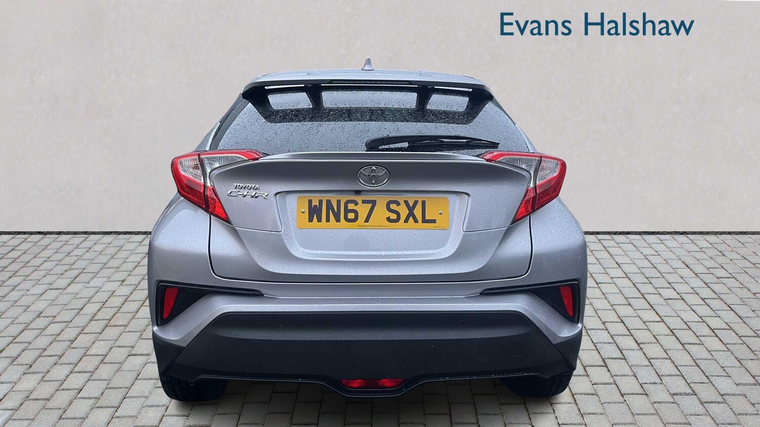 Used Toyota C-HR for sale - 77860434: Photo 4