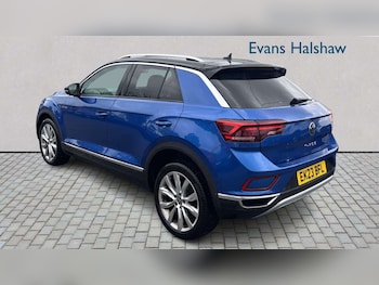 Used Volkswagen T-Roc 2023 for sale - 78507045: Photo