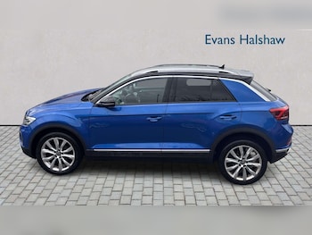 Used Volkswagen T-Roc 2023 for sale - 78507045: Photo