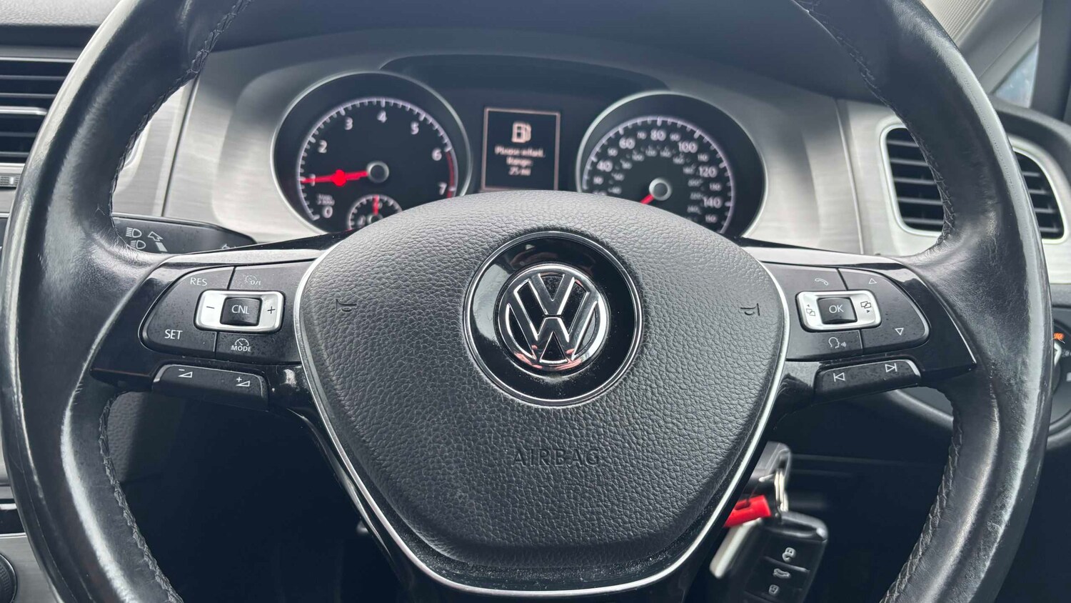 Used Volkswagen Golf for sale - 77860438: Photo 9