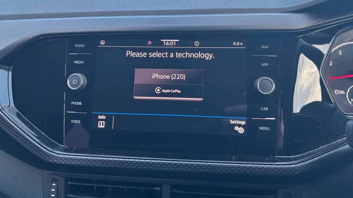 Used Volkswagen T-Cross 2020 for sale - 77856803: Photo 13