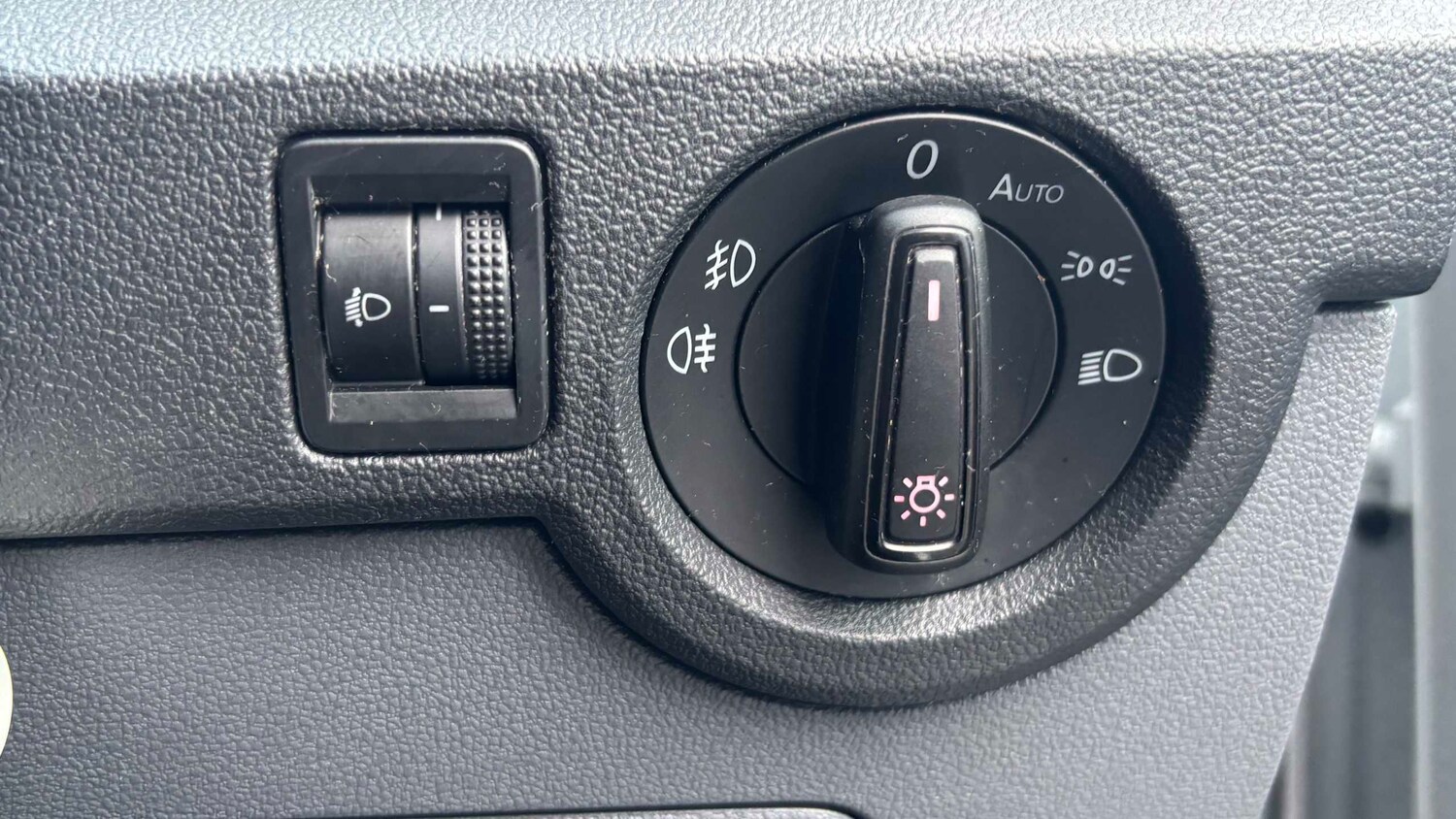 Used Volkswagen T-Cross 2020 for sale - 77856803: Photo 16