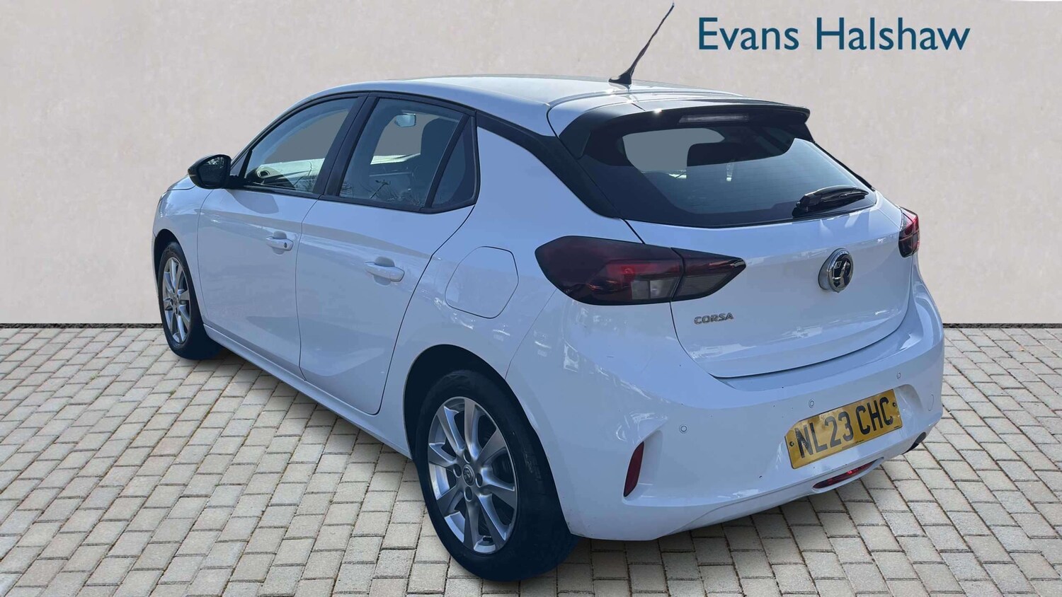 Used Vauxhall Corsa for sale - 77861628: Photo 2