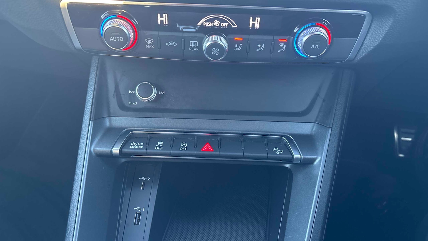 Used Audi Q3 for sale - 77860889: Photo 17