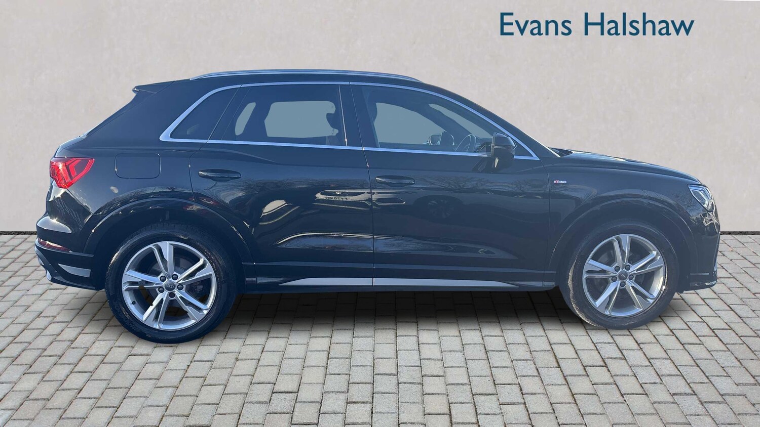 Used Audi Q3 for sale - 77860889: Photo 9