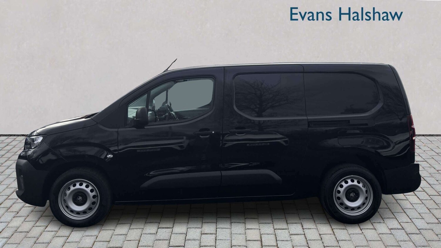 Used Vauxhall Combo 2025 for sale - 77856363: Photo 3