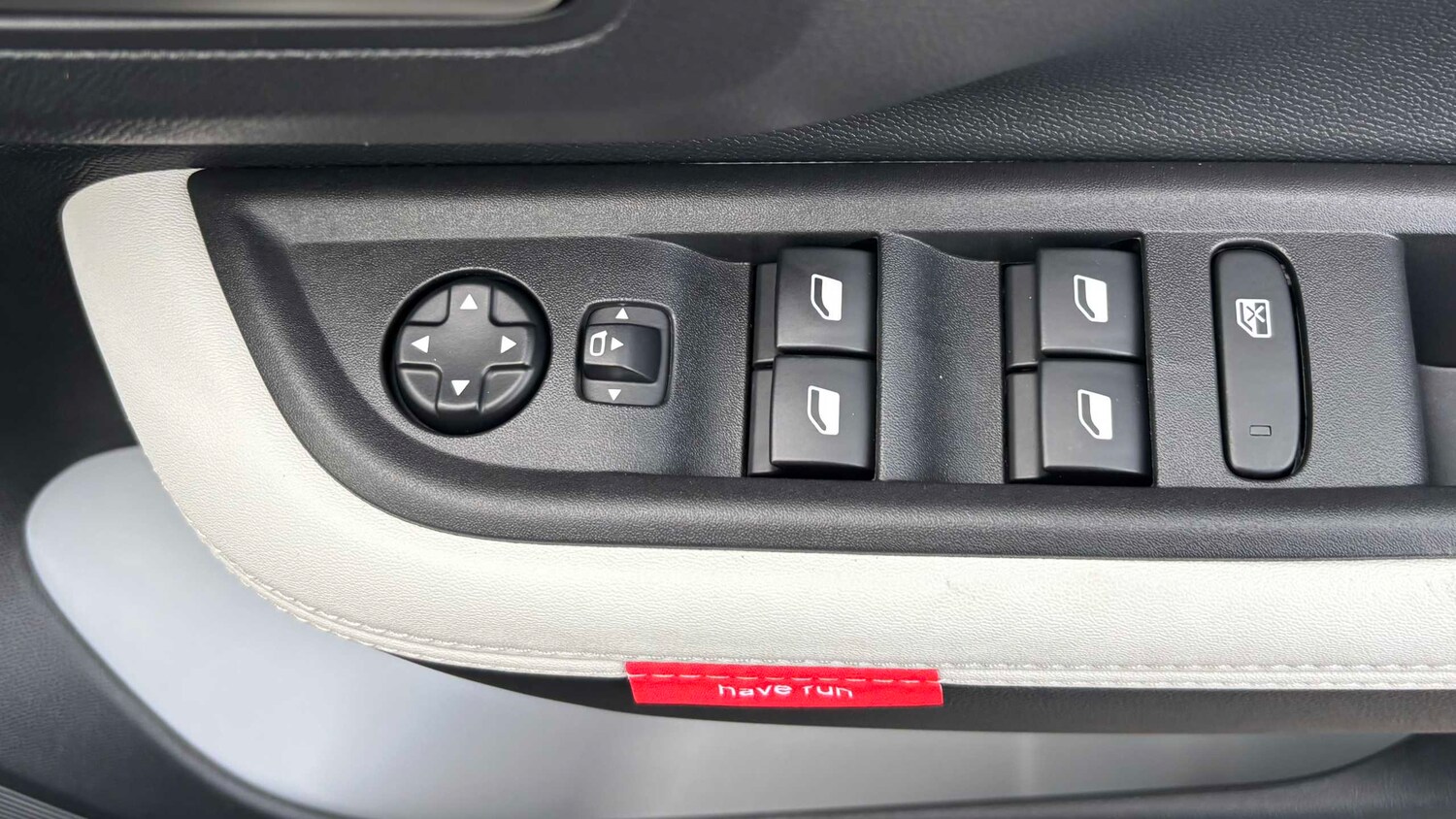 Used Citroen C3 Aircross for sale - 77861247: Photo 17