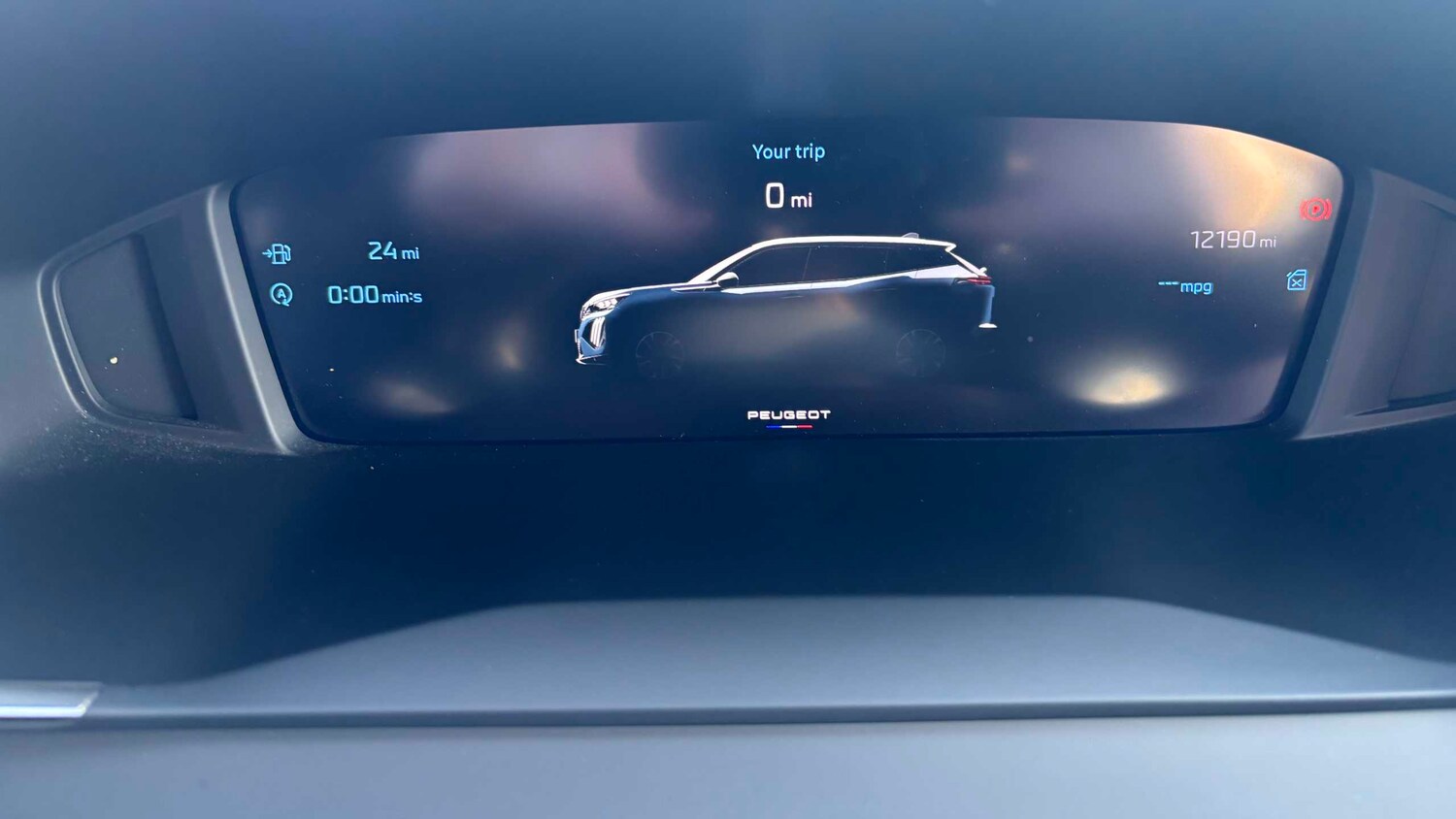 Used Peugeot 2008 for sale - 77860511: Photo 10