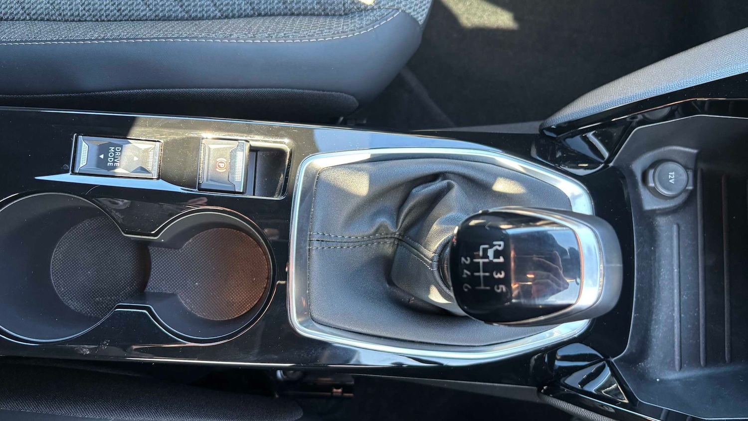 Used Peugeot 2008 for sale - 77860511: Photo 15