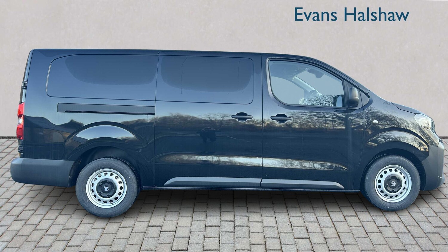 Used Vauxhall Vivaro 2025 for sale - 77861465: Photo 11