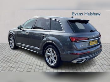 Used Audi Q7 2024 for sale - 79455631: Photo