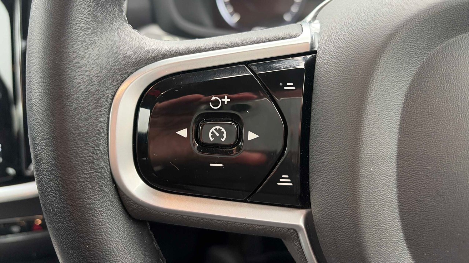 Used Volvo S60 2021 for sale - 77860504: Photo 12