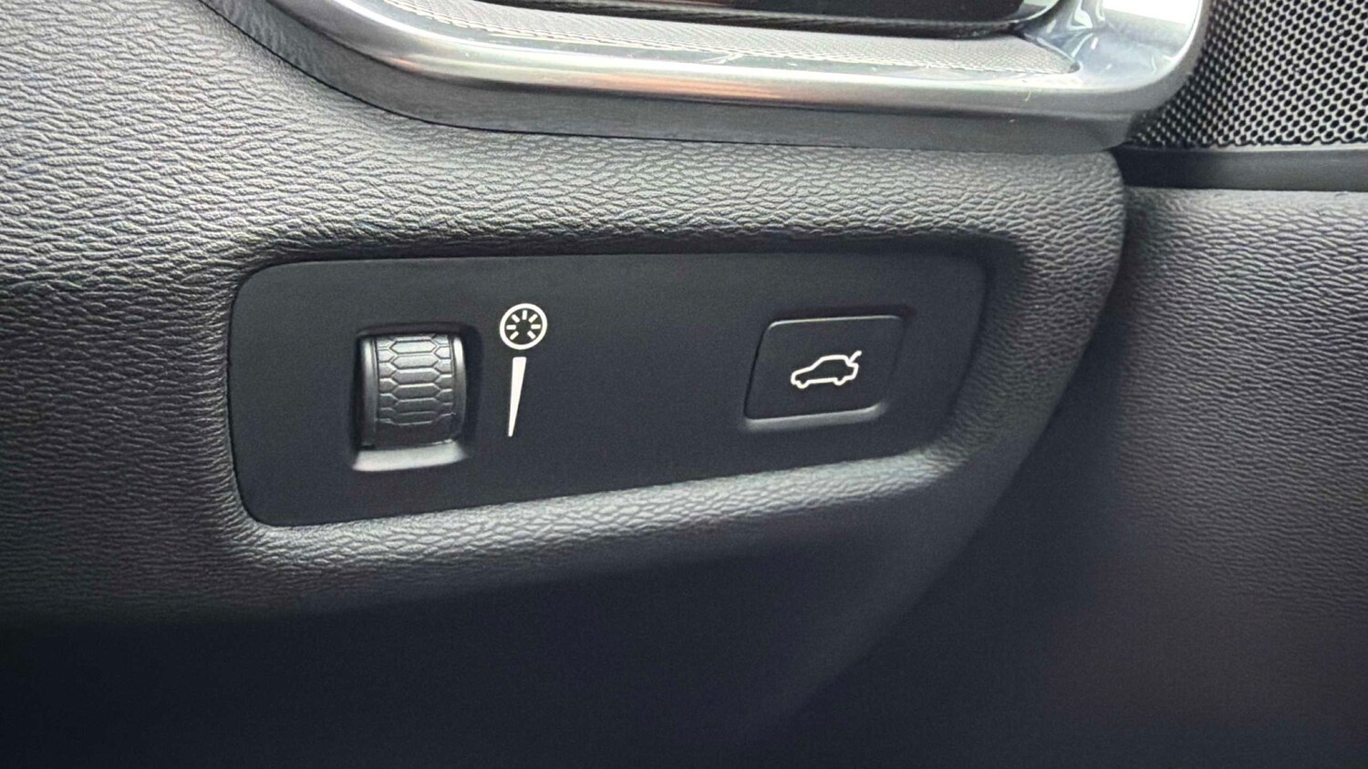 Used Volvo S60 2021 for sale - 77860504: Photo 14