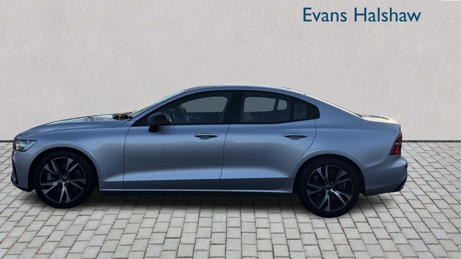 Used Volvo S60 2021 for sale - 77860504: Photo 3