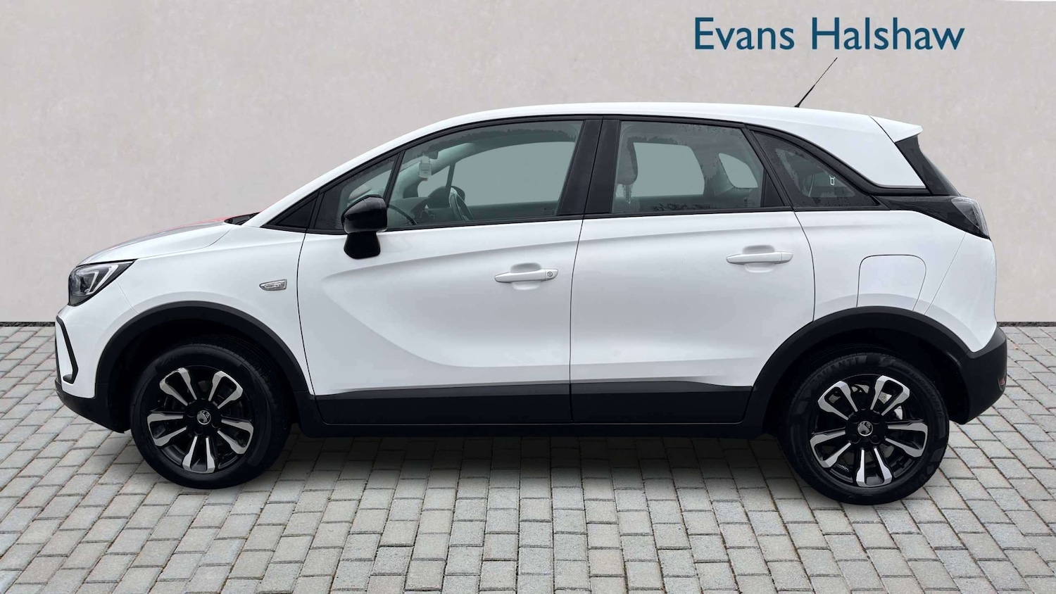 Used Vauxhall Crossland 2023 for sale - 77995887: Photo 4