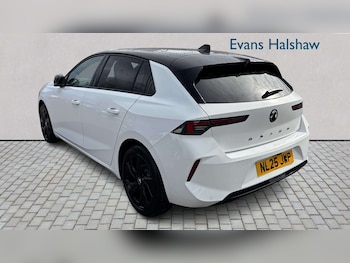 Used Vauxhall Astra 2025 for sale - 78037680: Photo